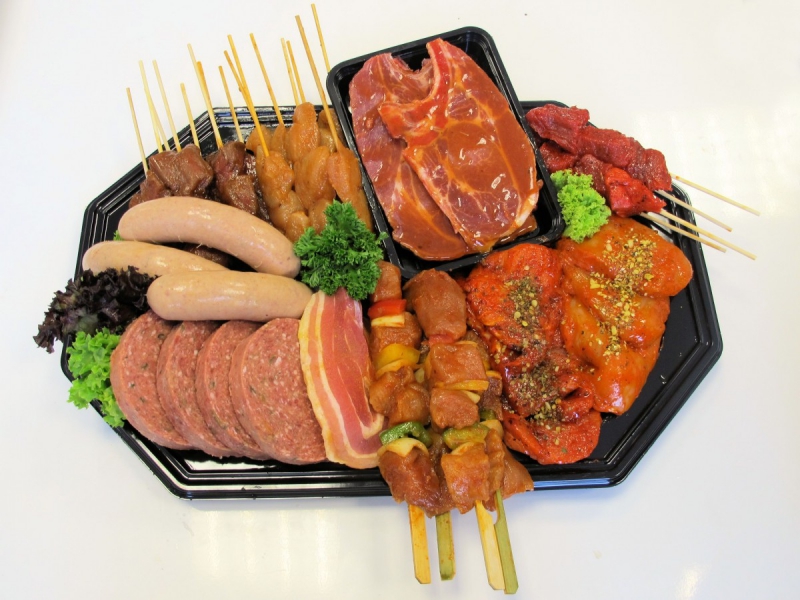 boucherie-FALICON-min_bbq_butcher_shop_supermarket_meal_party-766127